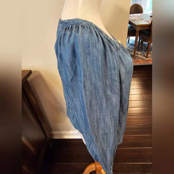 Talbots •Size Small• 100% Tencel Button Front Soft Blouse Square Neck Comfort - Picture 3 of 10